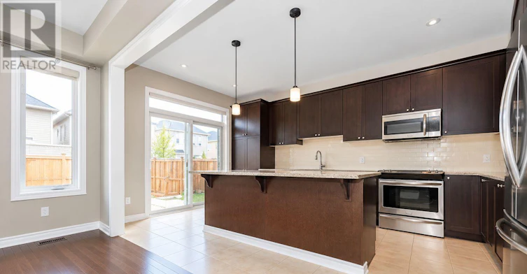 361 Autumnfield Street, Ottawa, ON, K2M 0J6 - 7