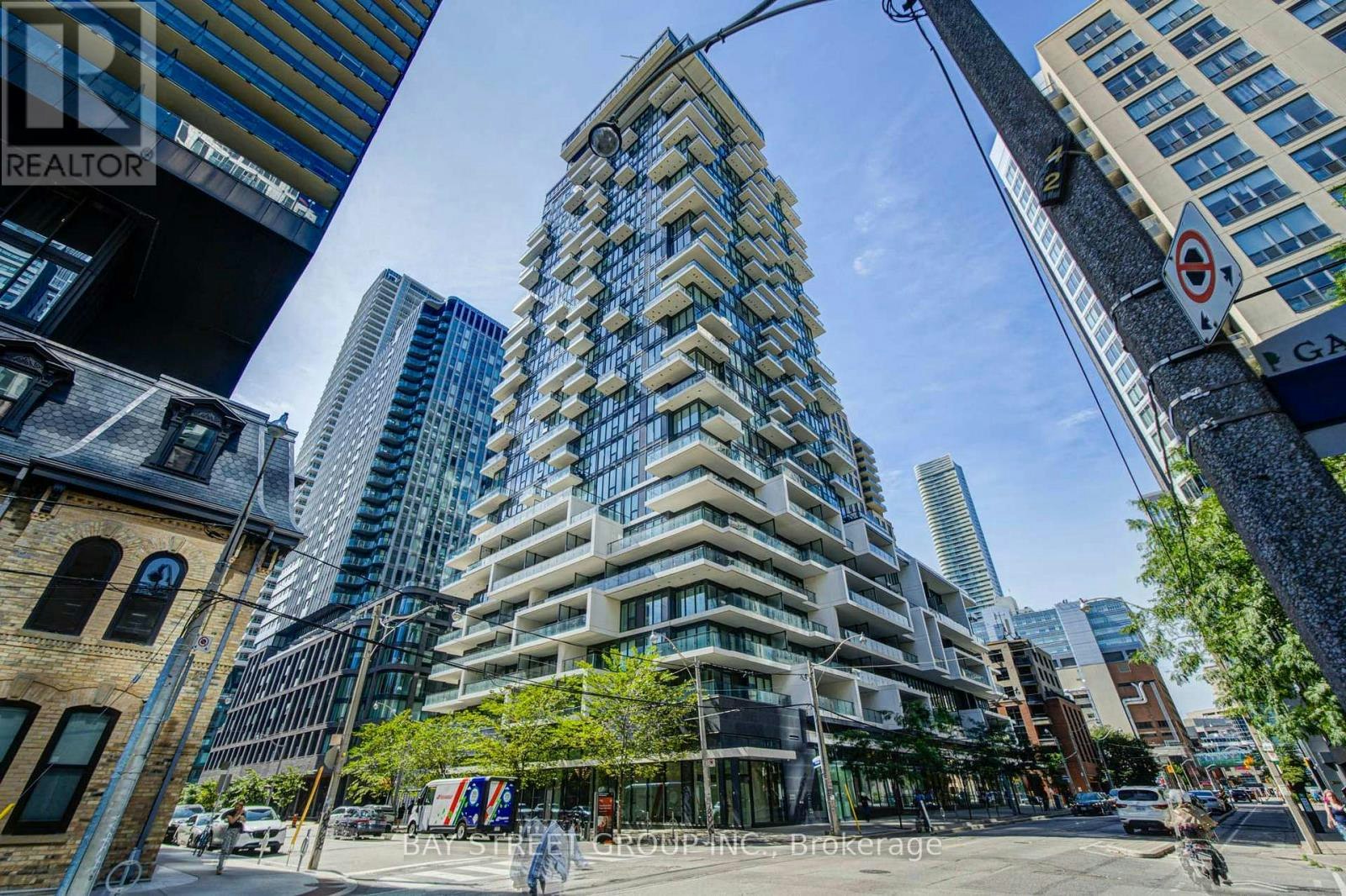 1802-77 Shuter Street, Toronto, ON, M5B 0B8
