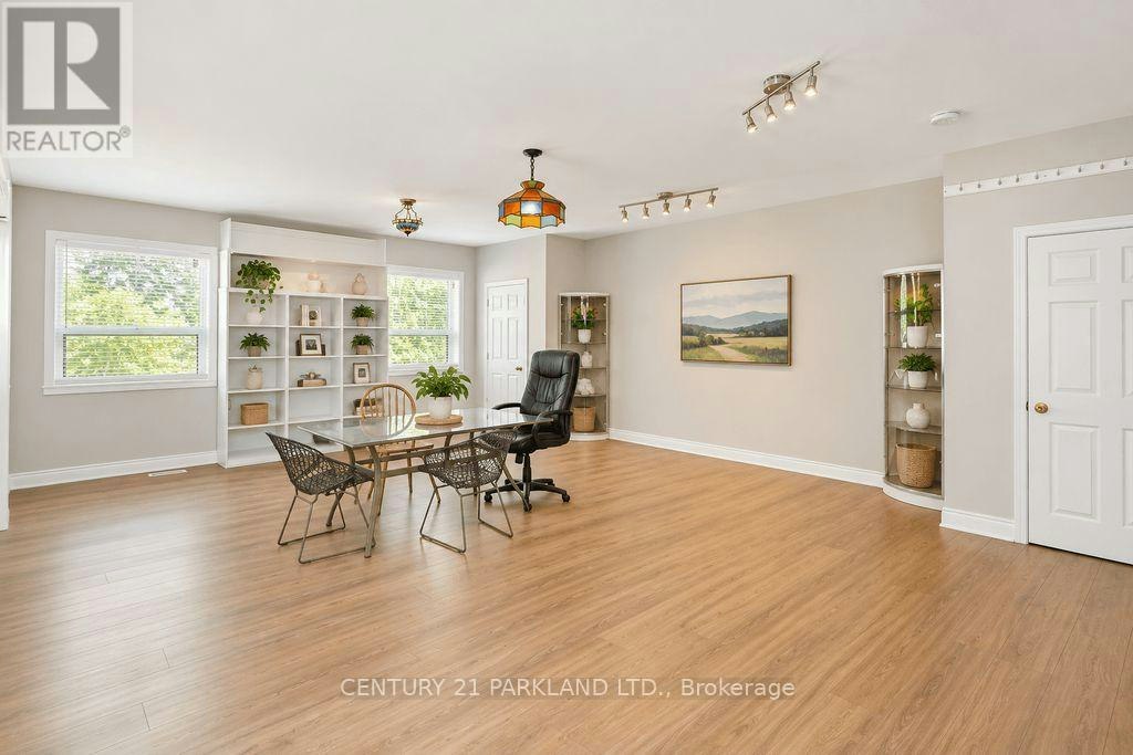 10-1320 Concession Road E, Kingsville, ON, L0C 1H0