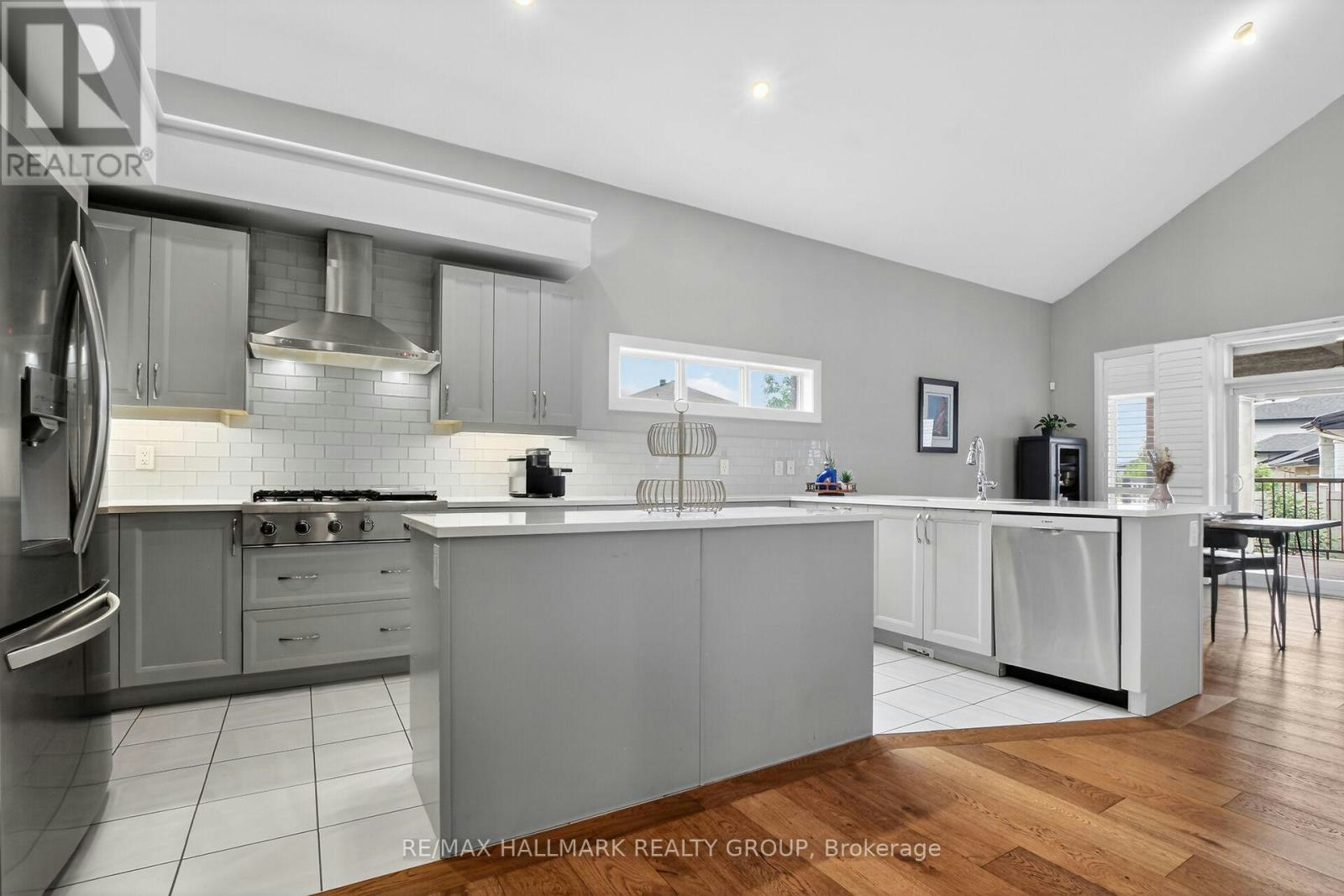 341 Serenade Crescent, Ottawa, ON, K1X 0B9 - 10