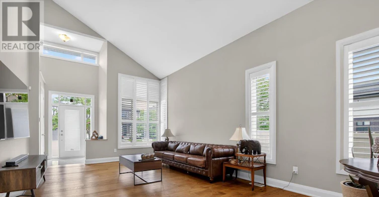 341 Serenade Crescent, Ottawa, ON, K1X 0B9 - 5