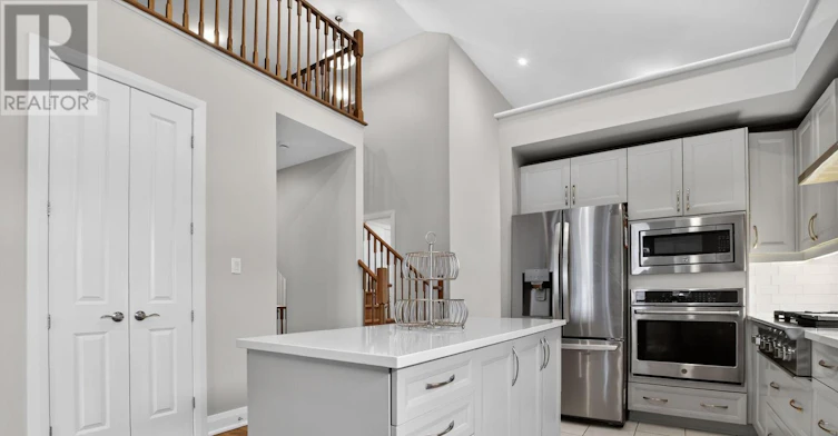 341 Serenade Crescent, Ottawa, ON, K1X 0B9 - 9