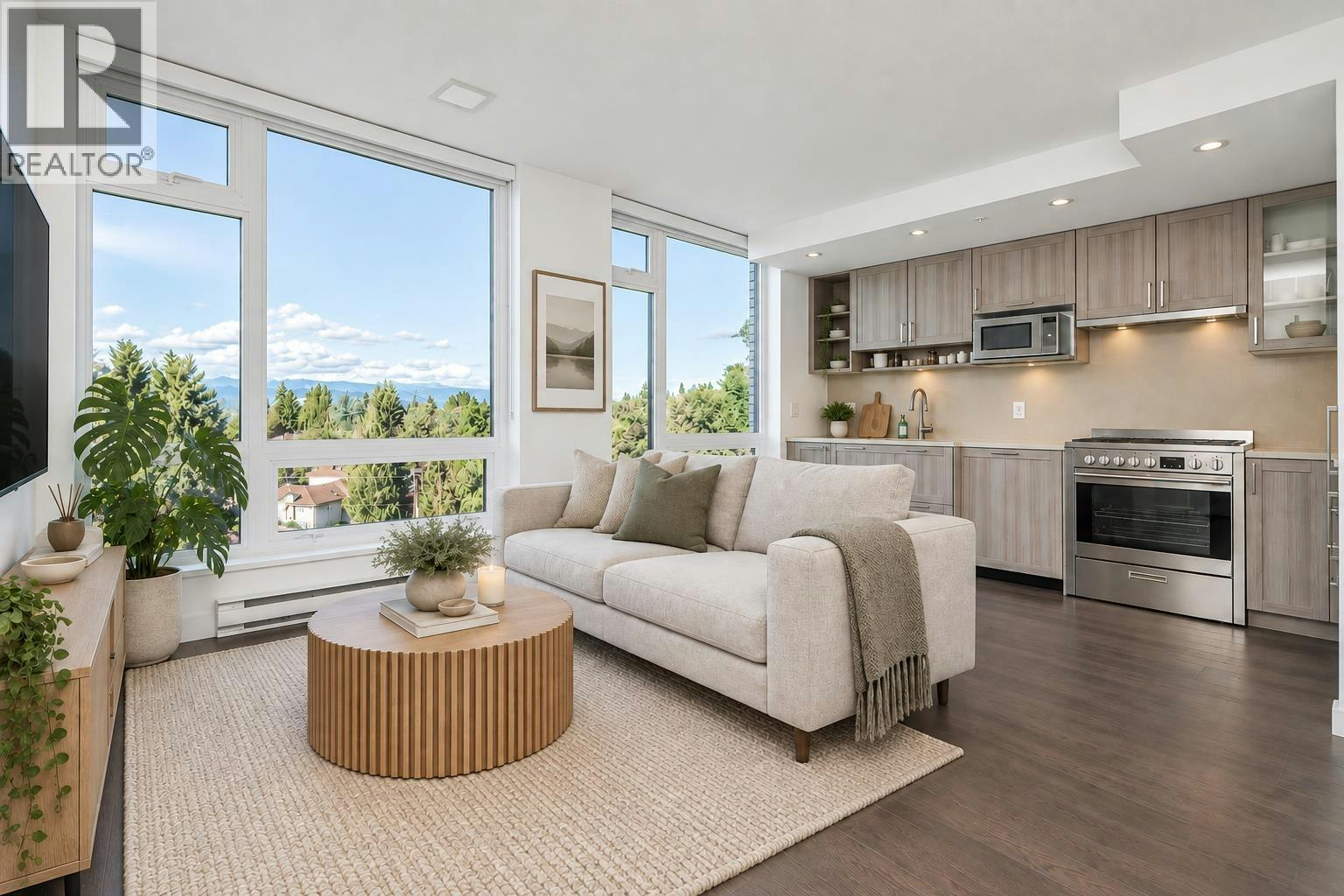 1006-5470 Ormidale Street, Vancouver, BC, V5R 0G6