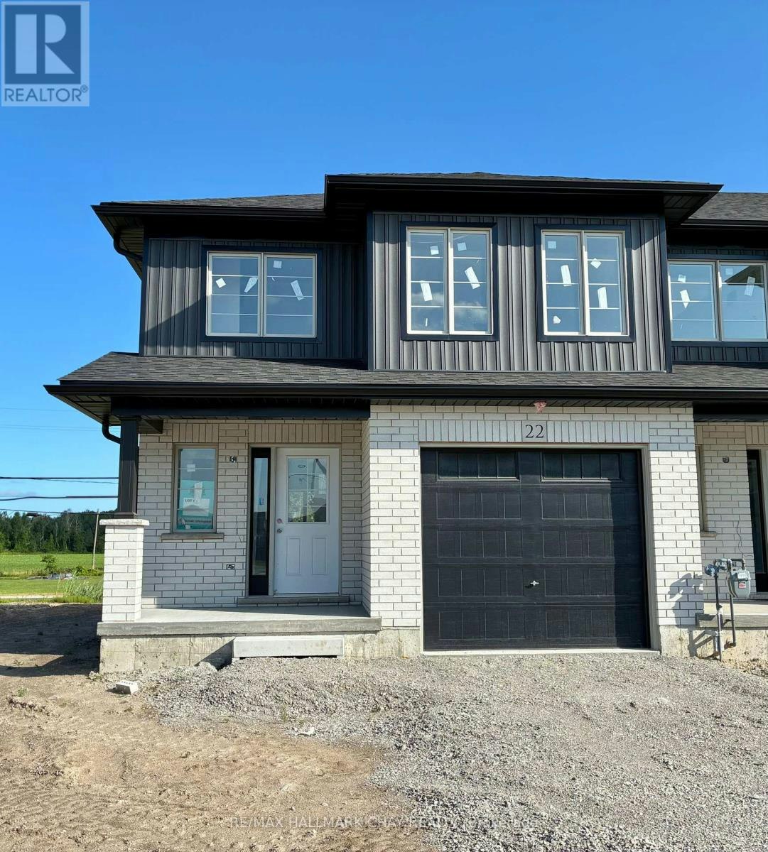 30 Strath Crescent, Springwater, ON, L0L 1P0