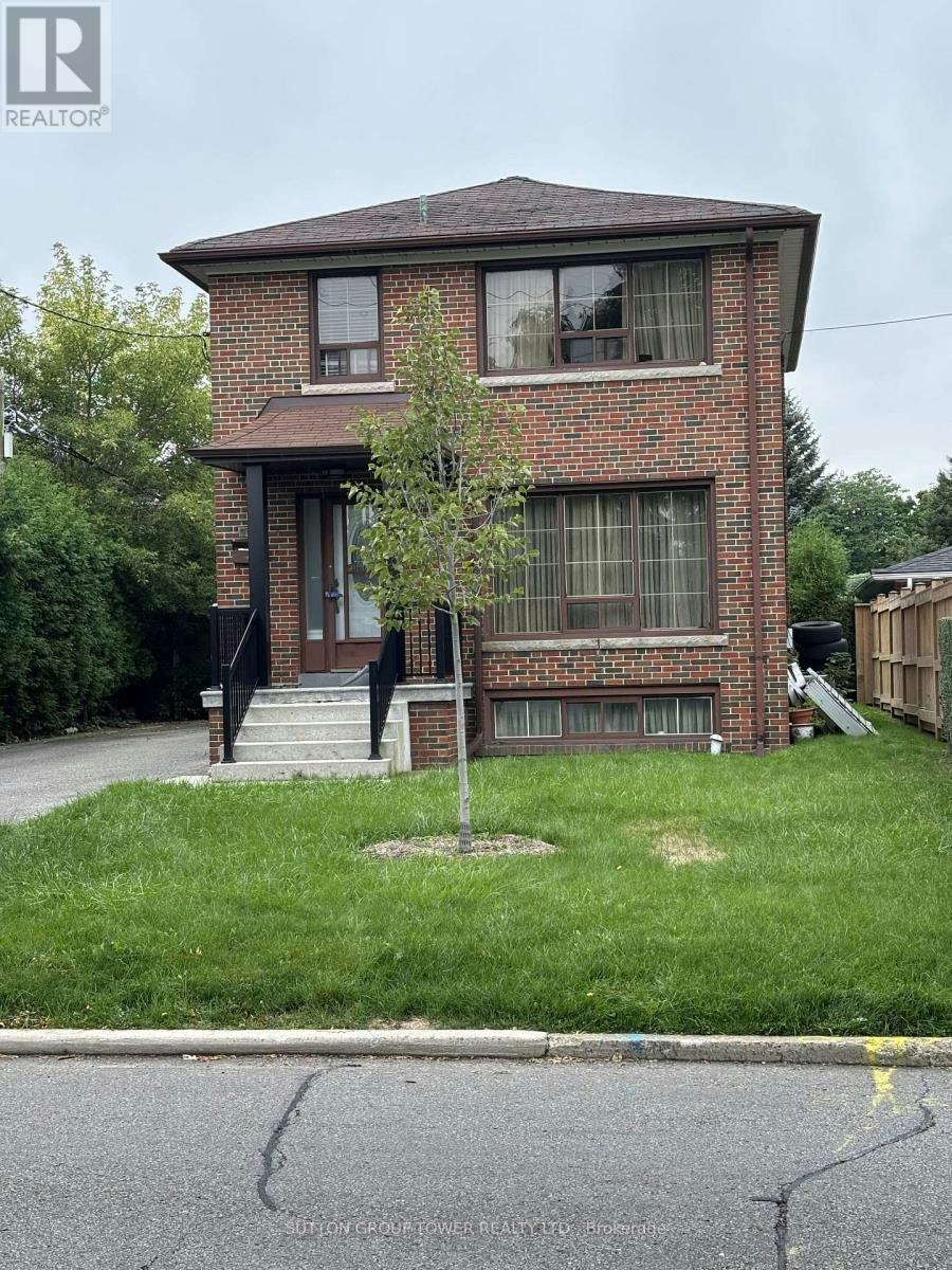 200 Locksley Avenue, Toronto, ON, M6B 3N9