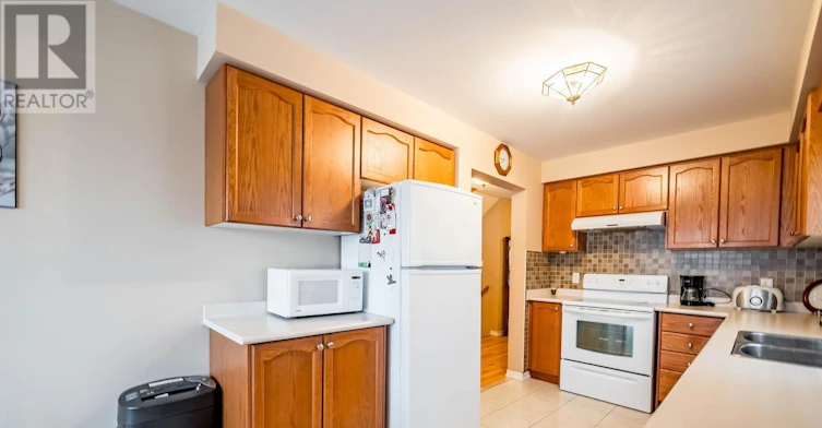 6 Duffin Drive, Whitchurch-Stouffville, ON, L4A 0R5 - 11