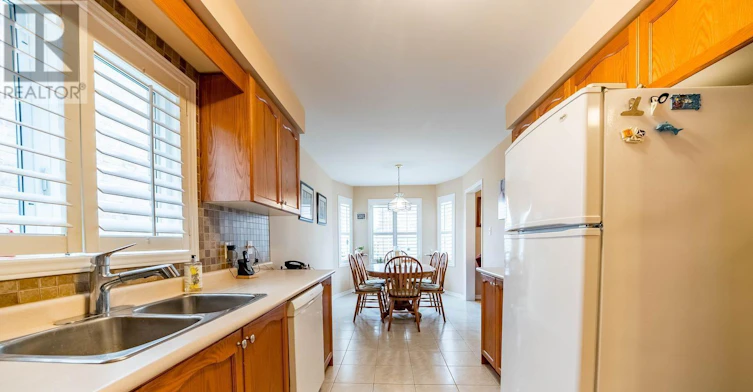 6 Duffin Drive, Whitchurch-Stouffville, ON, L4A 0R5 - 9