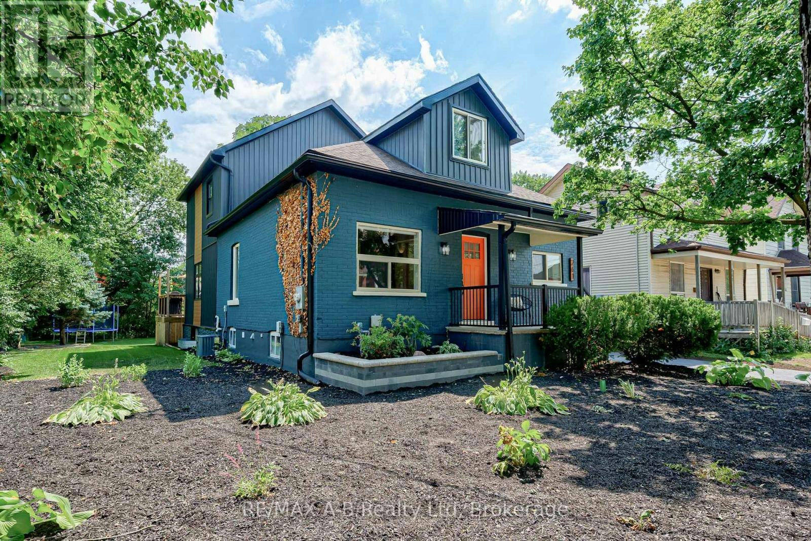 261 Albert Street, Stratford, ON, N5A 3K8