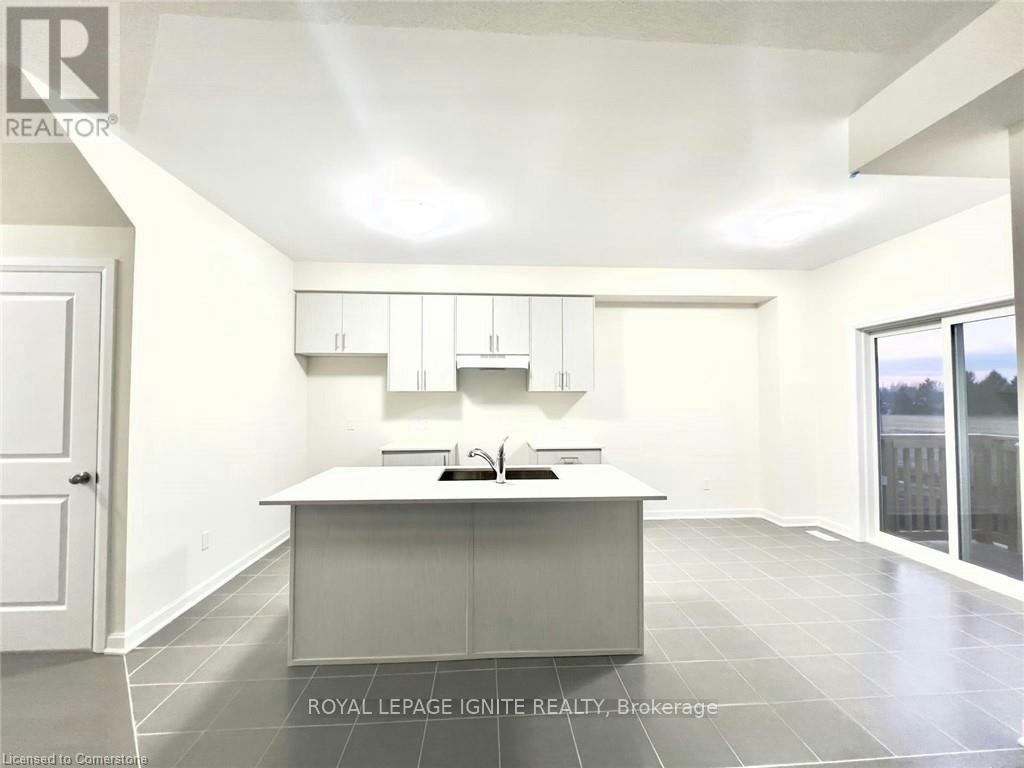 94 Golf Links Drive, Loyalist, ON, K0H 1G0 - 8
