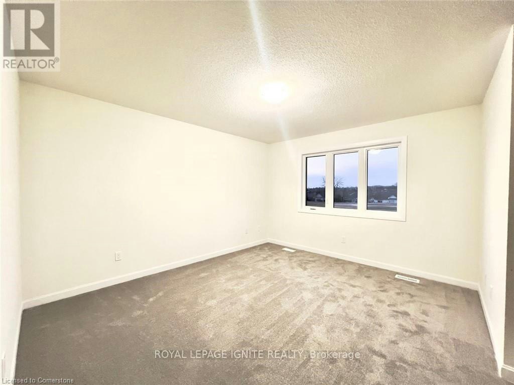 94 Golf Links Drive, Loyalist, ON, K0H 1G0 - 13