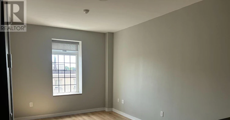 301-70 King Street E, Oshawa, ON, L1H 0A2 - 3