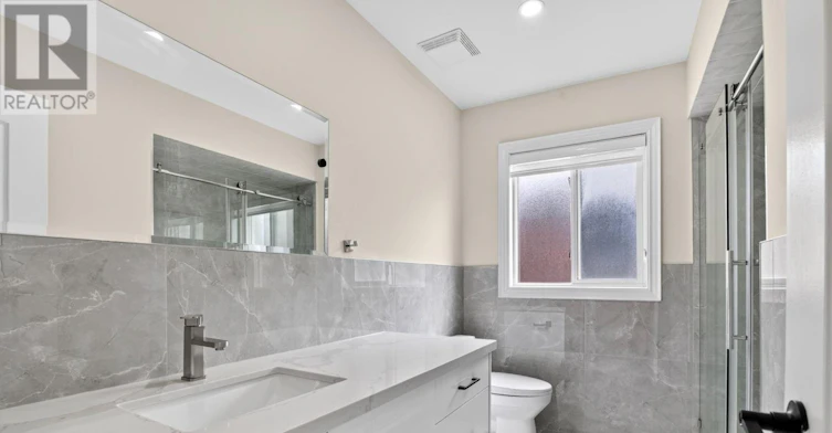 38A Marcia Avenue, Toronto, ON, M6B 2Y5 - 20