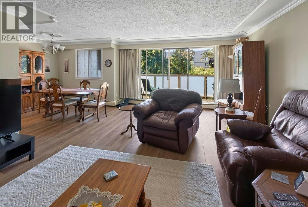 410-1025 Inverness Road, Saanich, BC, V8X 2S2