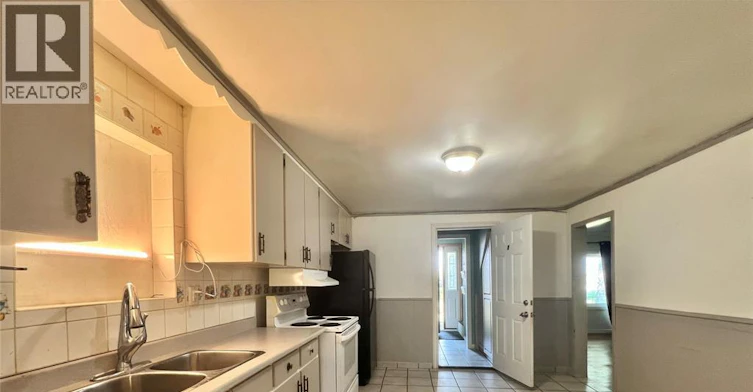 MAIN-3595 42 County Road, Windsor, ON, N9A 6J3 - 7
