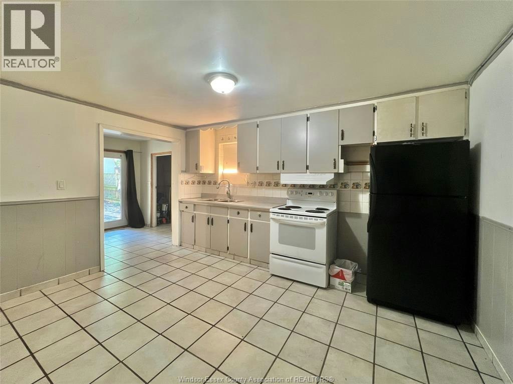 MAIN-3595 42 County Road, Windsor, ON, N9A 6J3 - 5