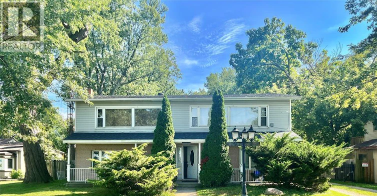 MAIN-3595 42 County Road, Windsor, ON, N9A 6J3