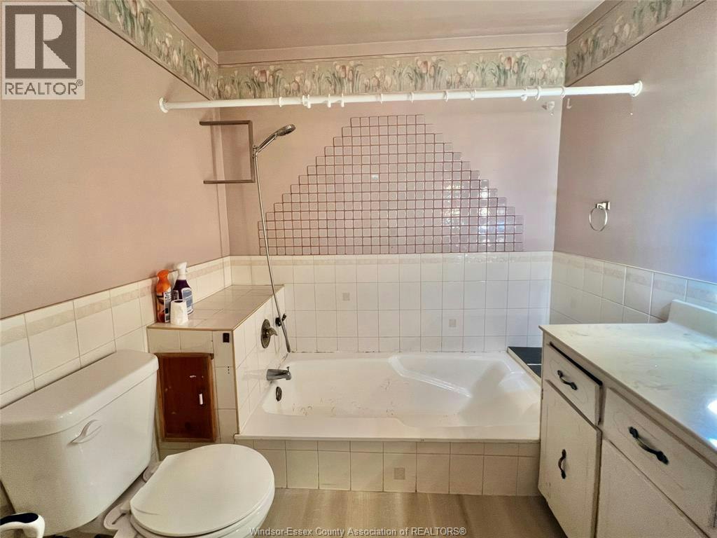 MAIN-3595 42 County Road, Windsor, ON, N9A 6J3 - 20