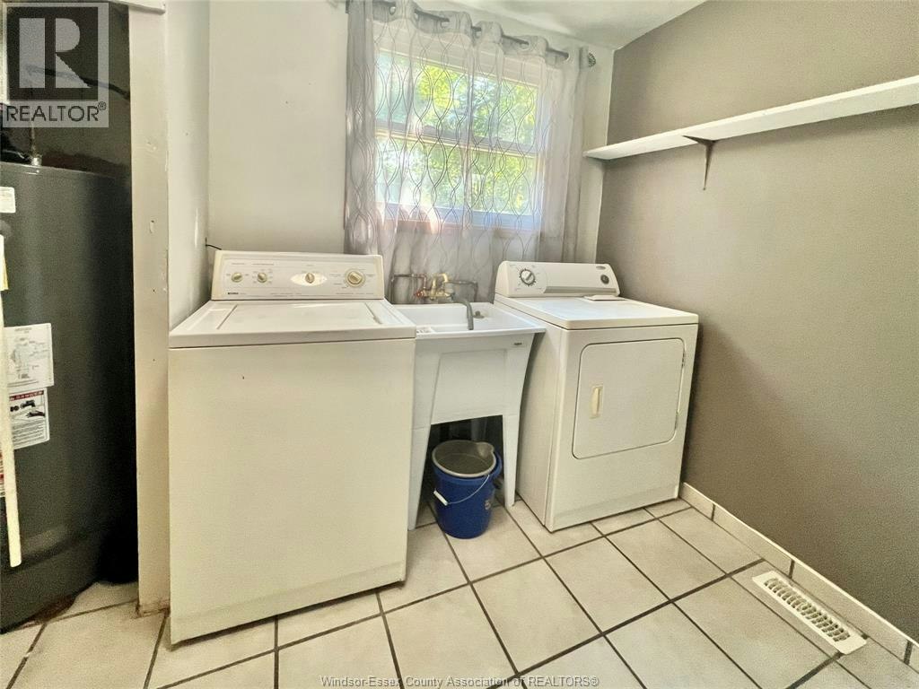 MAIN-3595 42 County Road, Windsor, ON, N9A 6J3 - 21