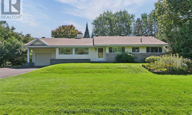 18 Honey Gables Drive