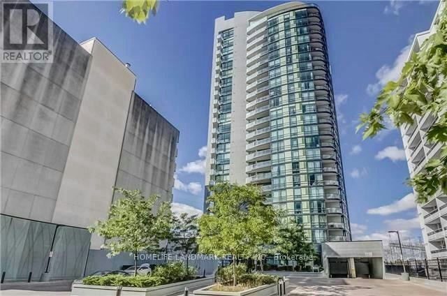 302-5740 Yonge Street, Toronto, ON, M2M 0B1