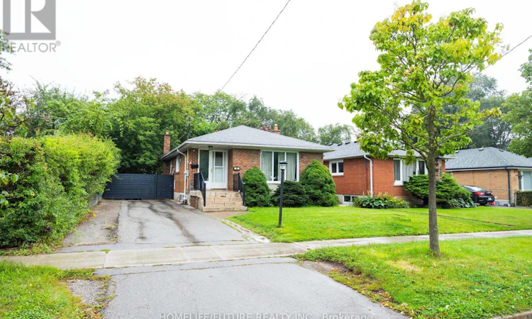 65 Blakemanor Boulevard