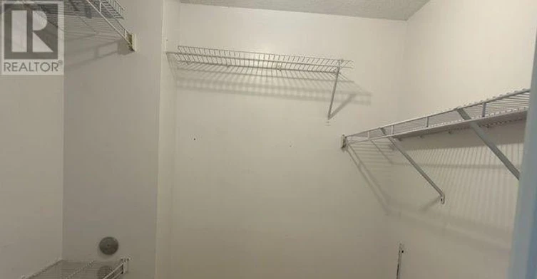 310-7 Townsgate Drive, Vaughan, ON, L4J 7Z9 - 17