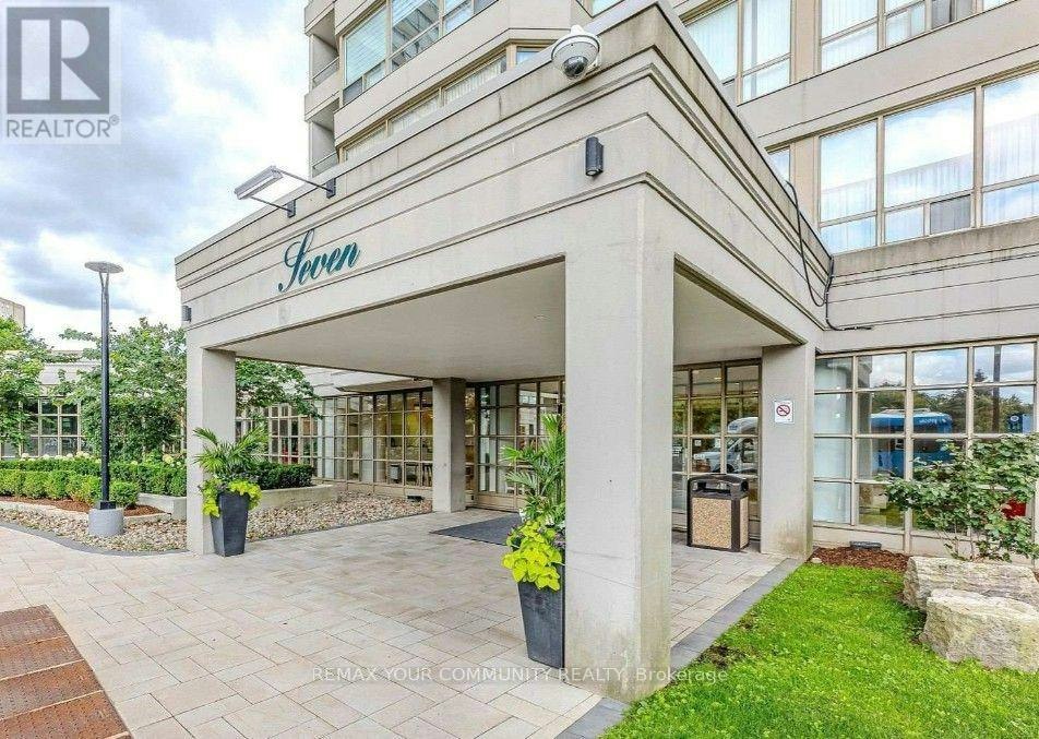 310-7 Townsgate Drive, Vaughan, ON, L4J 7Z9 - 3