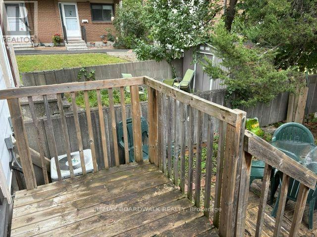 912 Elmsmere Road, Ottawa, ON, K1J 7T6 - 25