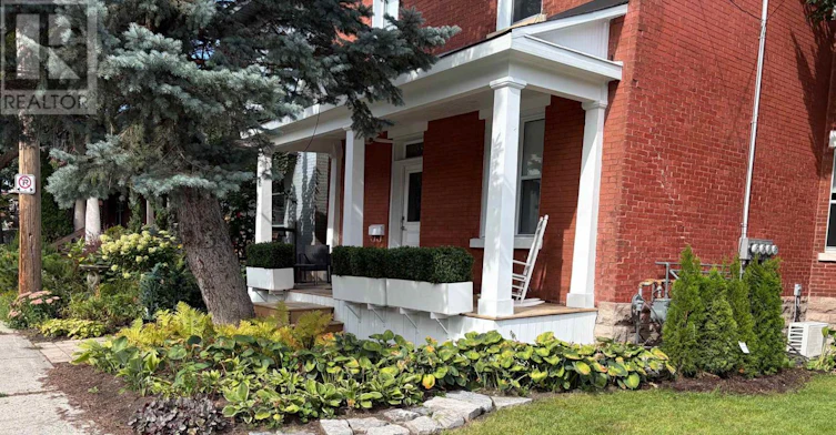 A-149 Concord Street, Ottawa, ON, K1S 0Z3 - 2