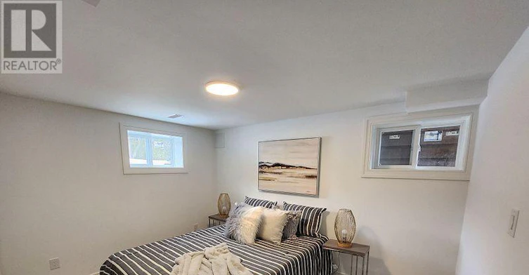 LOWER Level 6 Glaive Drive, Toronto, ON, M1P 1X6 - 8
