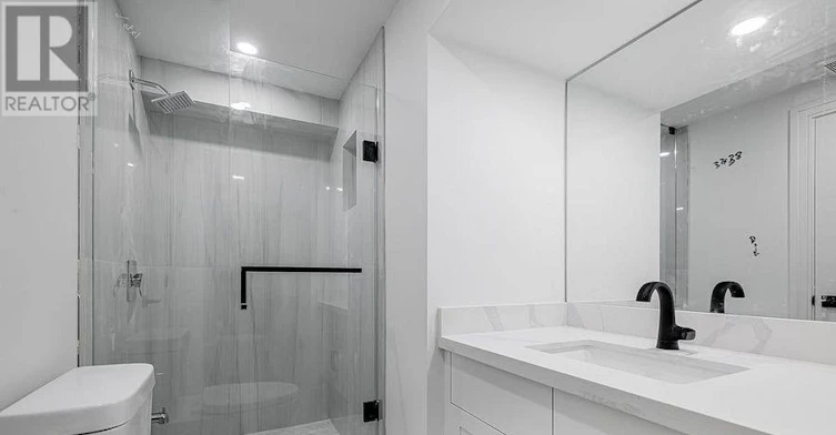 LOWER Level 6 Glaive Drive, Toronto, ON, M1P 1X6 - 10