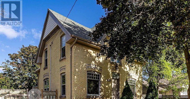 1143 Riverside Drive, London, ON, N6H 2T7