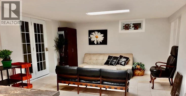 LOWER-3633 Mckay, Windsor, ON, N9E 2S3 - 9