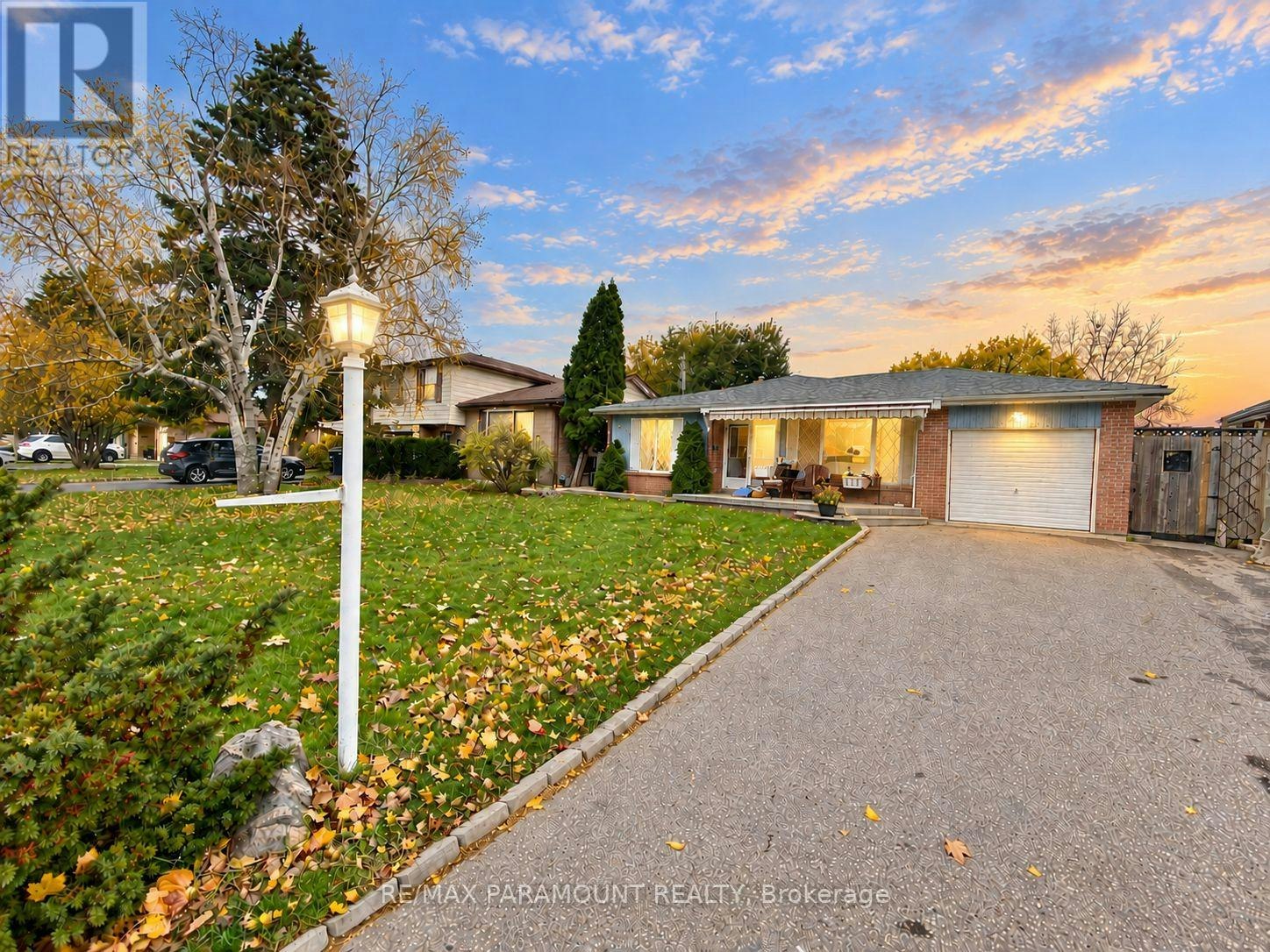 42 Bromley Crescent, Brampton, ON, L6T 1Z1