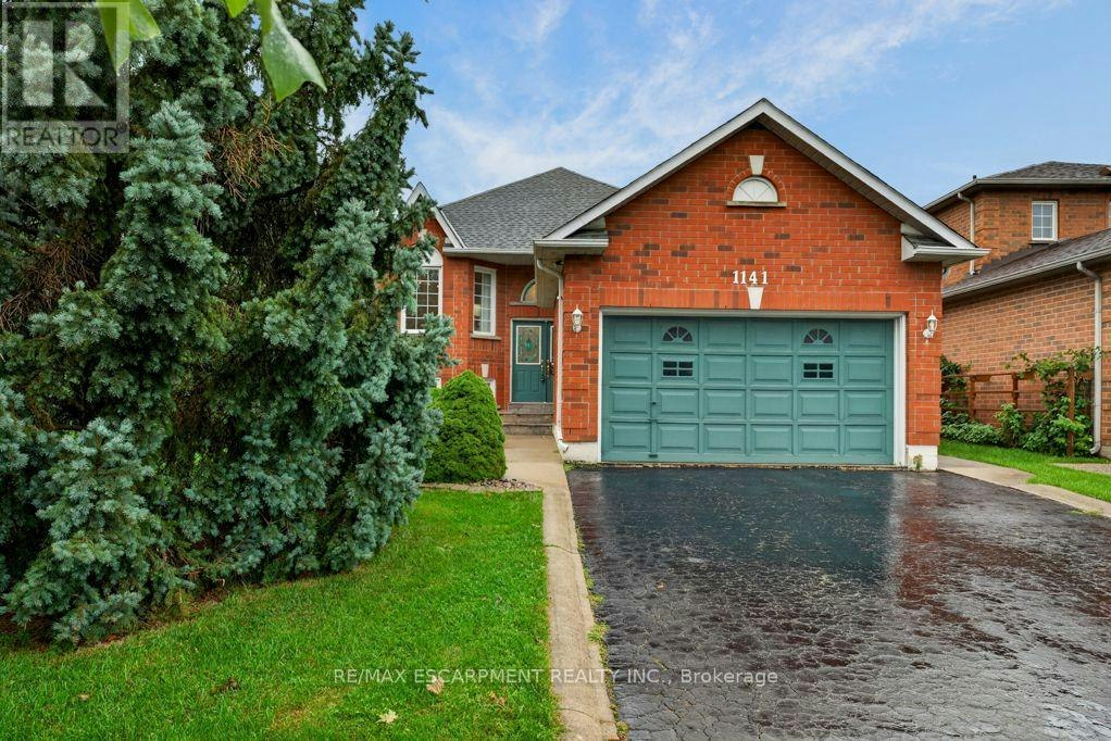 1141 Lockhart Road, Burlington, ON, L7S 1G8