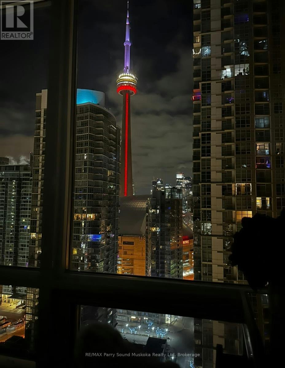 11 Brunel Court, Toronto, ON, M5V 3Y3