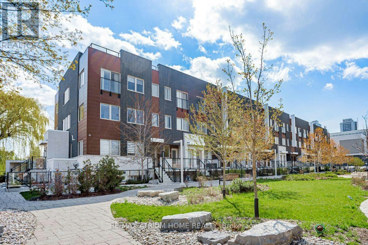 18-780 Sheppard Avenue E, Toronto, ON, M2K 0E8