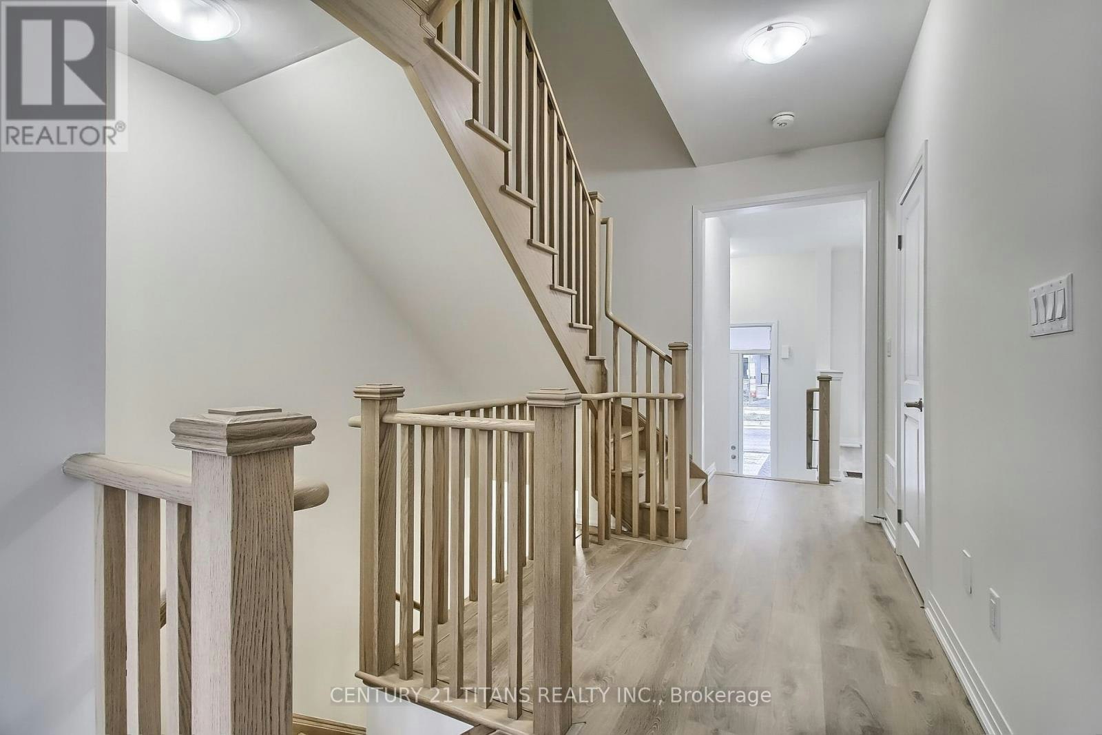 2733 Peter Matthews Drive, Pickering, ON, L1X 0M2 - 11