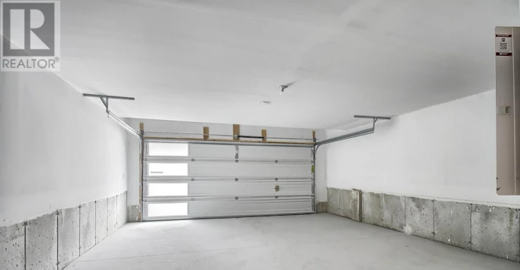 2733 Peter Matthews Drive, Pickering, ON, L1X 0M2 - 38