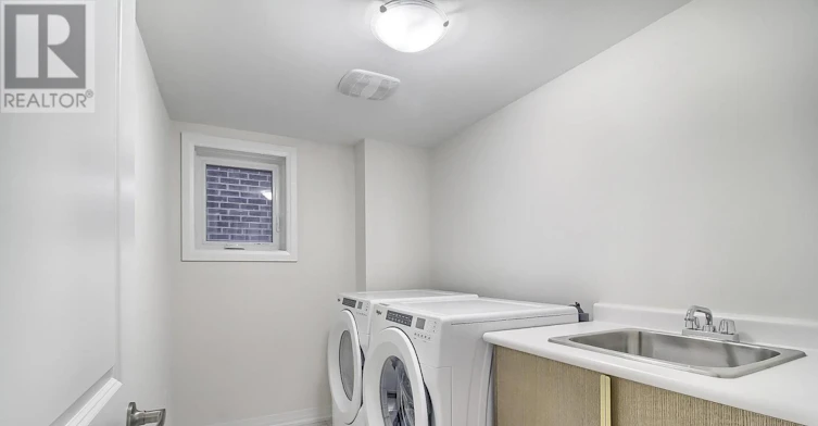 2733 Peter Matthews Drive, Pickering, ON, L1X 0M2 - 37