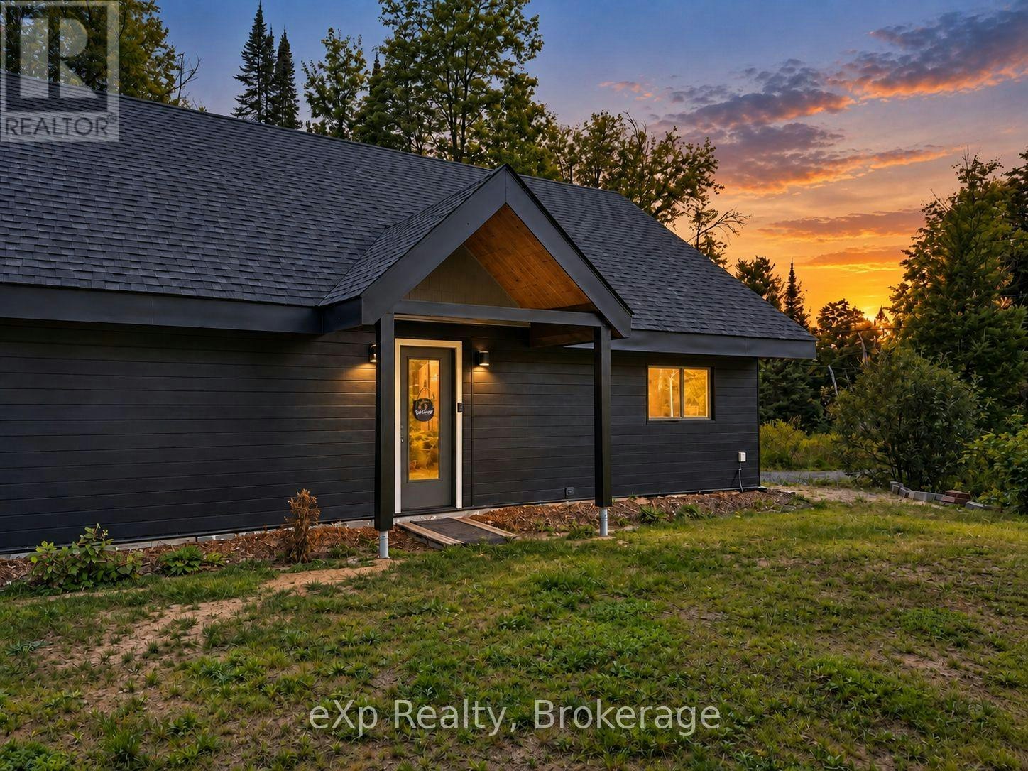 422 Balsam Chutes Road, Huntsville, ON, P0B 1L0