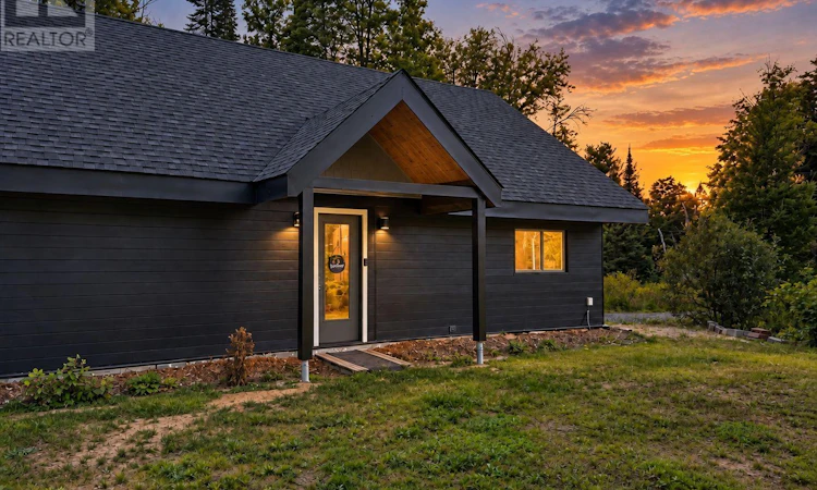 422 Balsam Chutes Road
