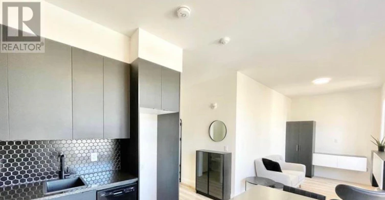 303-25 Grant Street, Ottawa, ON, K1Y 2W8 - 4