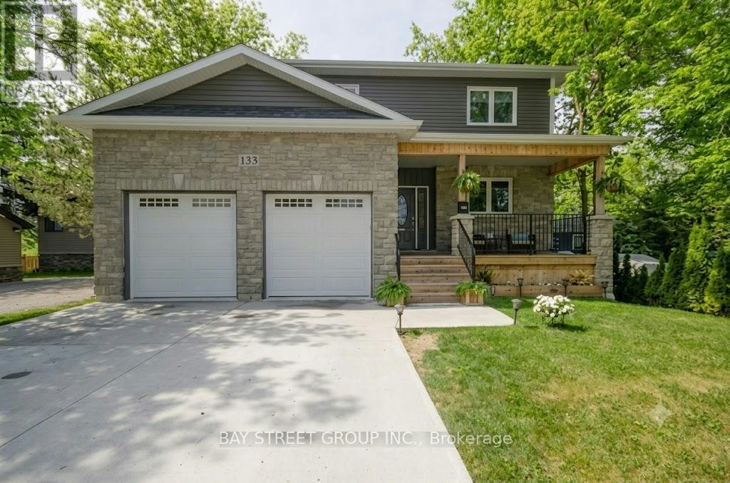 133 Riveredge Drive, Georgina, ON, L4P 2P4