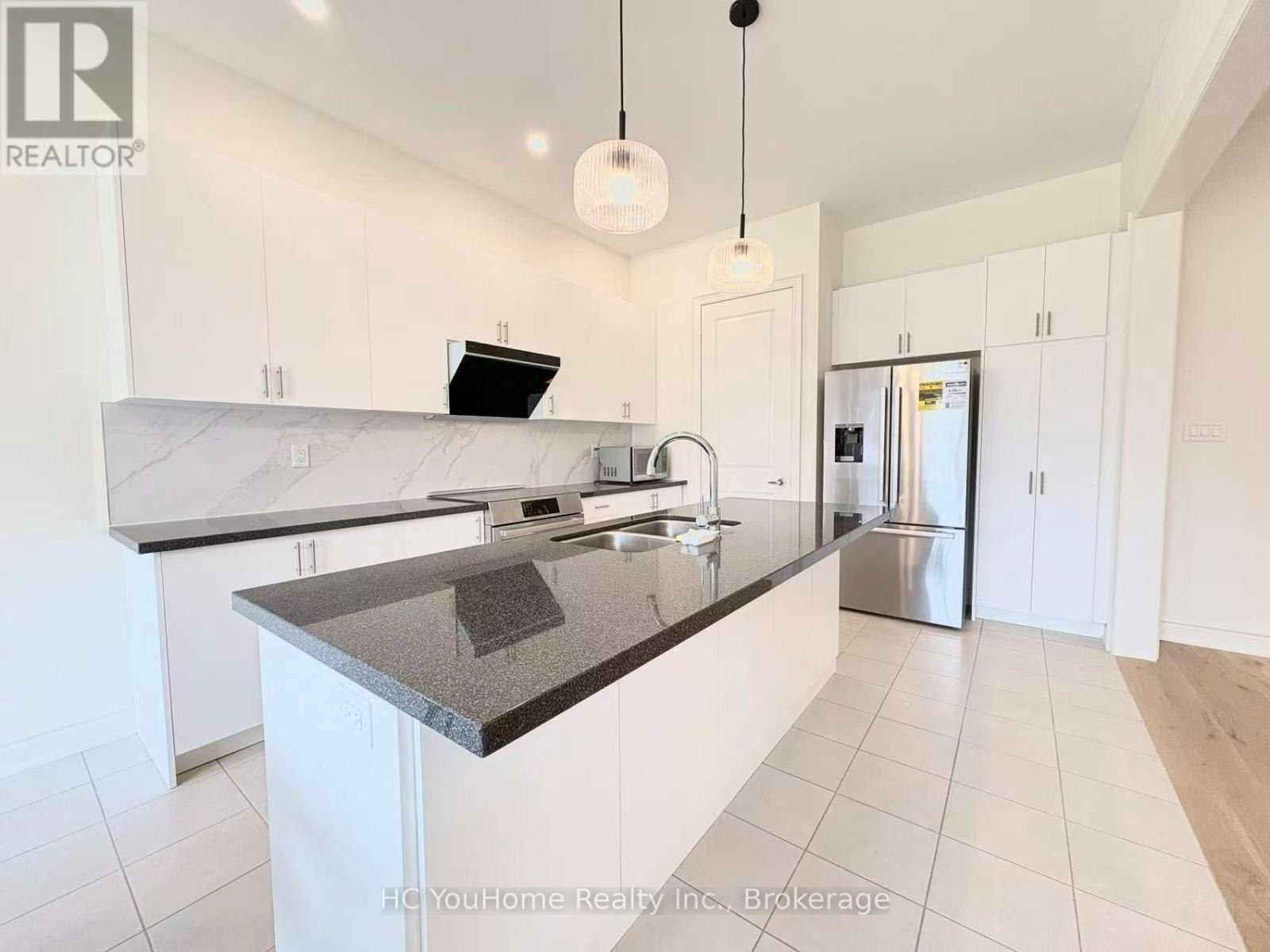 5 Monticola Avenue, Richmond Hill, ON, L4B 0J1 - 8