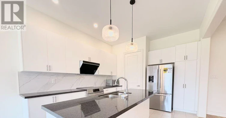 5 Monticola Avenue, Richmond Hill, ON, L4B 0J1 - 8