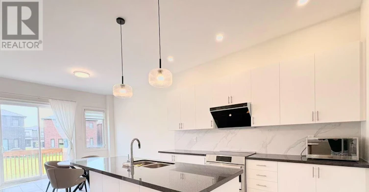 5 Monticola Avenue, Richmond Hill, ON, L4B 0J1 - 9
