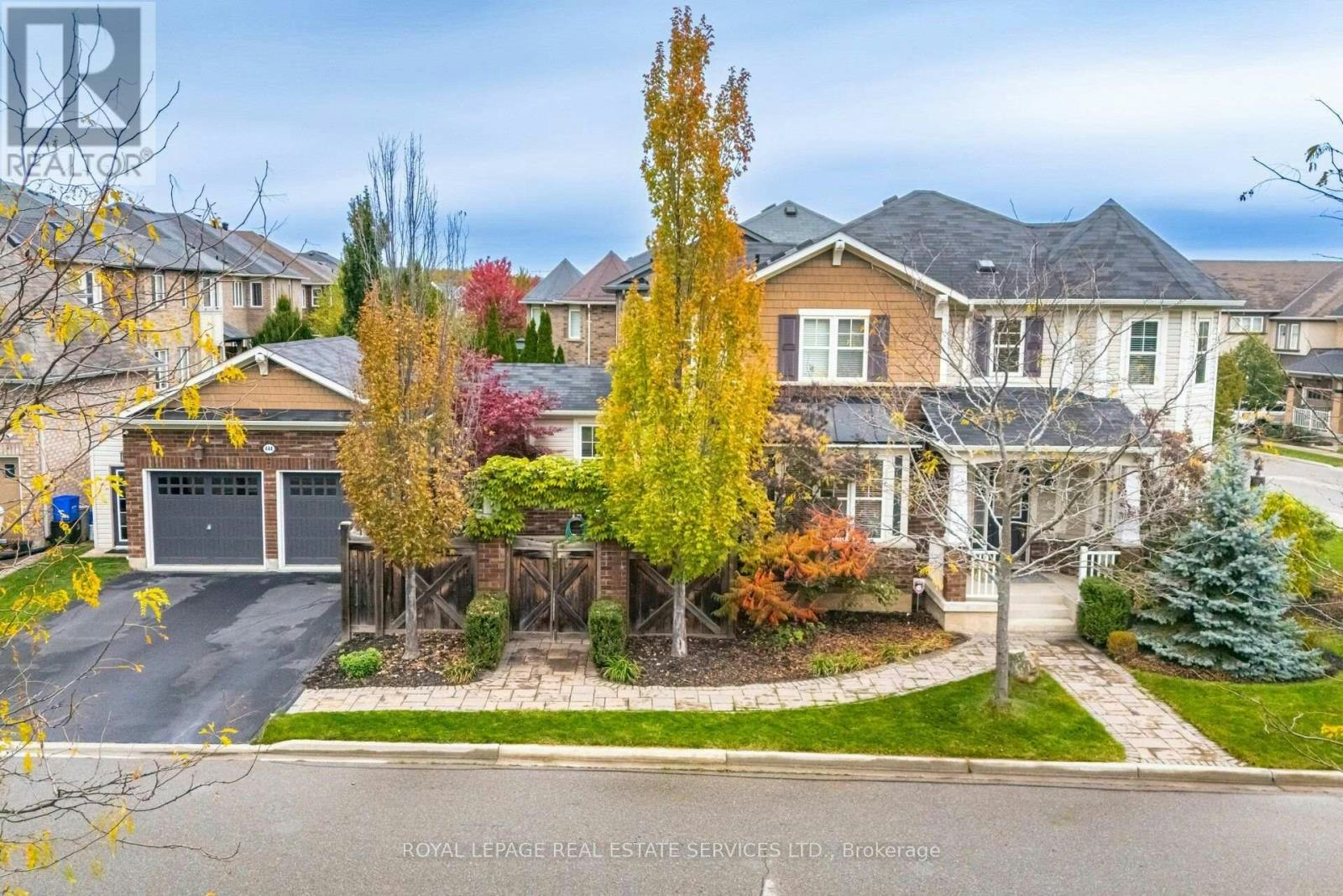 444 Coombs Court, Milton, ON, L9T 7N5