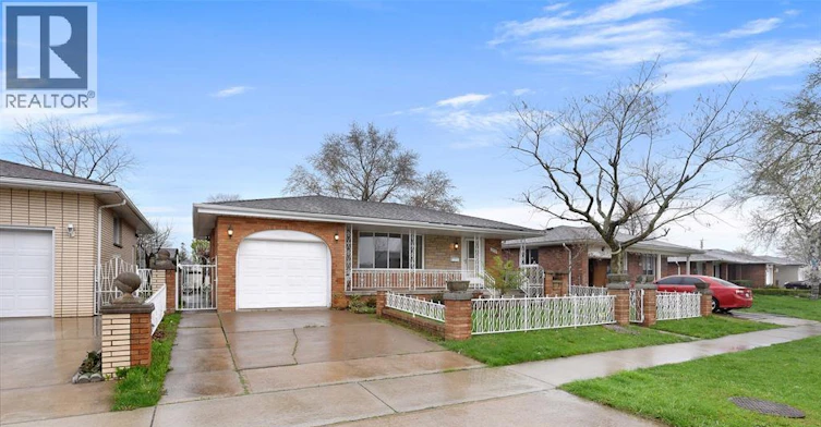 A-10770 Eastcourt, Windsor, ON, N8R 1E8 - 3
