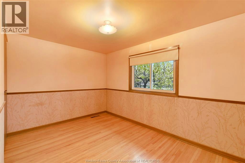 A-10770 Eastcourt, Windsor, ON, N8R 1E8 - 10